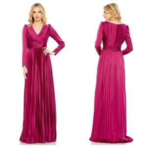 IEENA Mac Duggal 26542 Long Sleeve Formal Pleated Dress Size 8